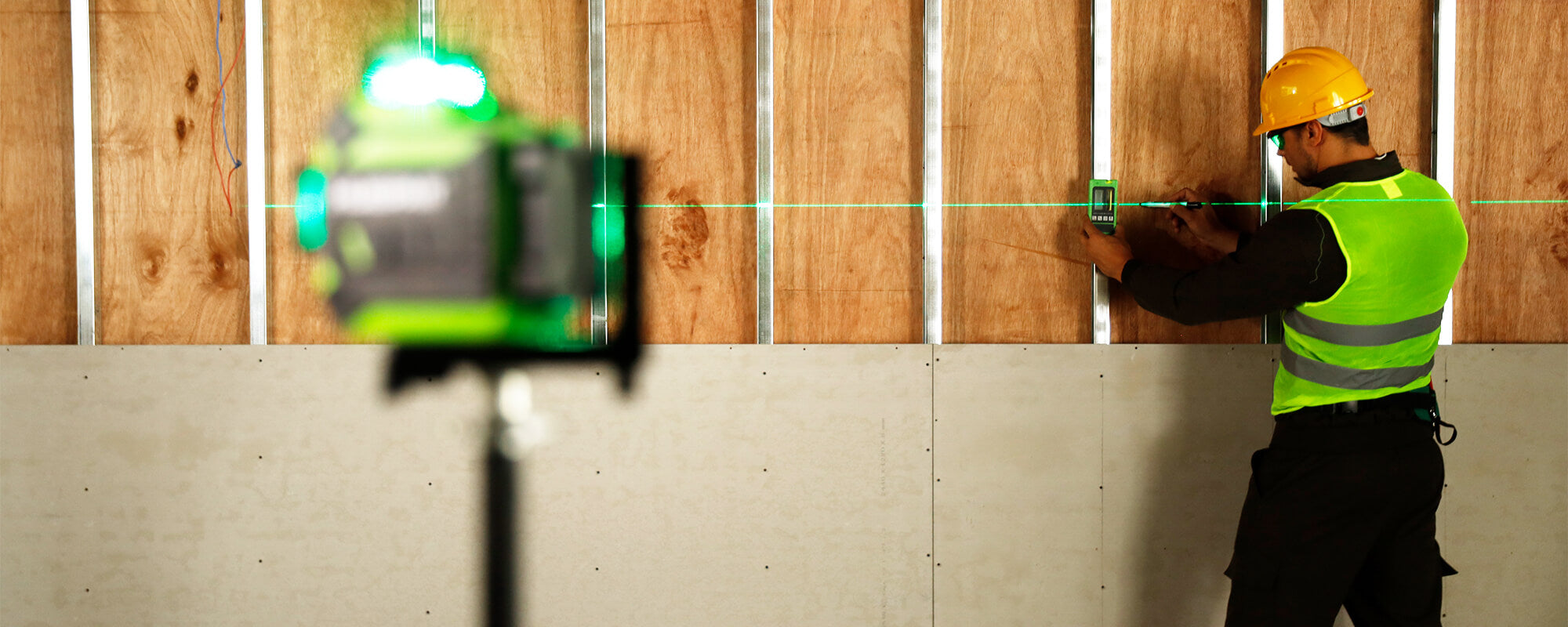 Huepar 704CG Laser Level